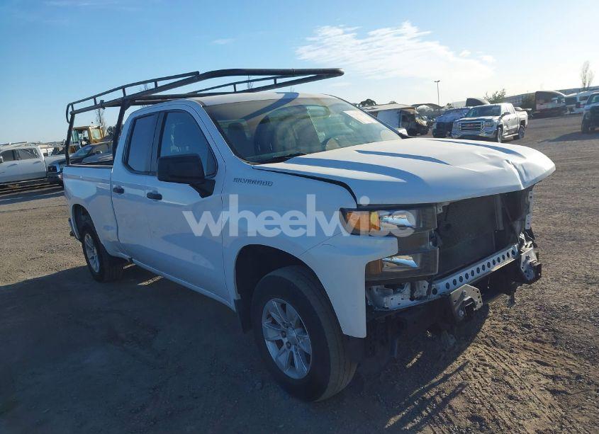 2019 Chevrolet Silverado 1500 WORK TRUCK (VIN 1GCRWAEHXKZ224689) main photo