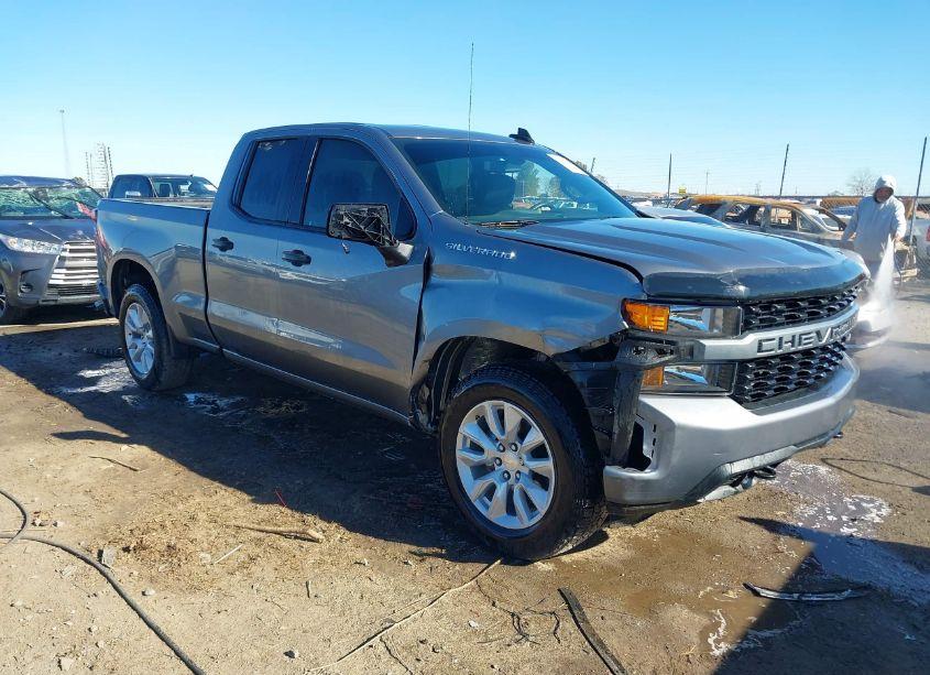 2020 Chevrolet Silverado 1500 2WD STANDARD BED CUSTOM (VIN 1GCRWBEF0LZ259134) main photo