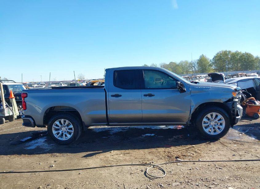 Photo 13 of 2020 Chevrolet Silverado 1500 2WD STANDARD BED CUSTOM (VIN 1GCRWBEF0LZ259134)