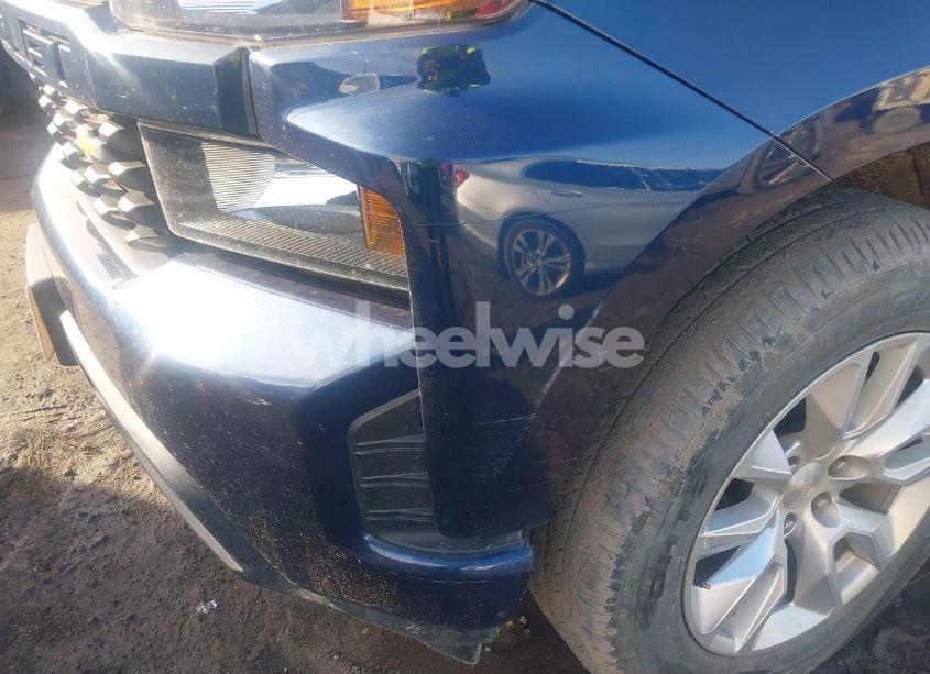 Photo 18 of 2019 Chevrolet Silverado 1500 CUSTOM (VIN 1GCRWBEF1KZ209860)