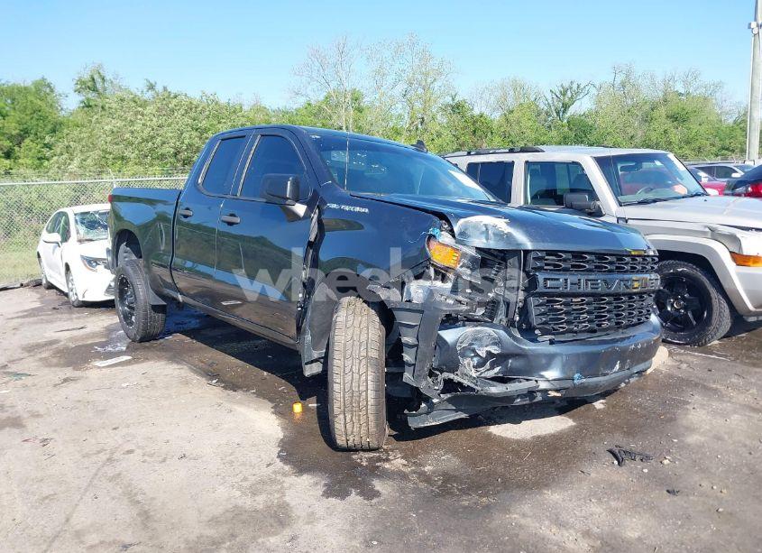 2019 Chevrolet Silverado 1500 CUSTOM (VIN 1GCRWBEH5KZ300390) main photo