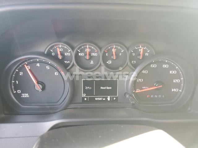 Photo 3 of 2020 CHEVROLET SILVERADO C1500 CUSTOM (VIN 1GCRWBEH5LZ337392)