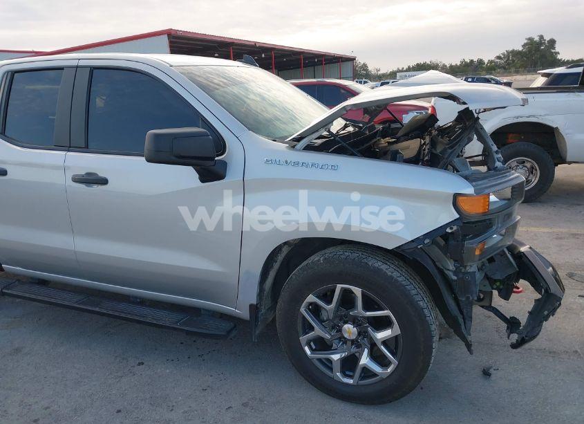 Photo 17 of 2020 Chevrolet Silverado 1500 2WD DOUBLE CAB STANDARD BED CUSTOM (VIN 1GCRWBEH8LZ374694)