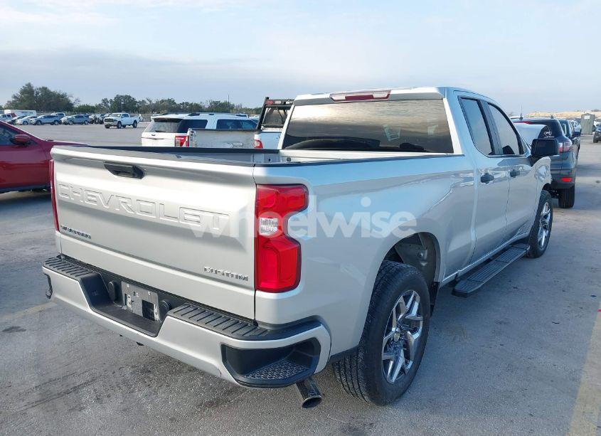 Photo 4 of 2020 Chevrolet Silverado 1500 2WD DOUBLE CAB STANDARD BED CUSTOM (VIN 1GCRWBEH8LZ374694)