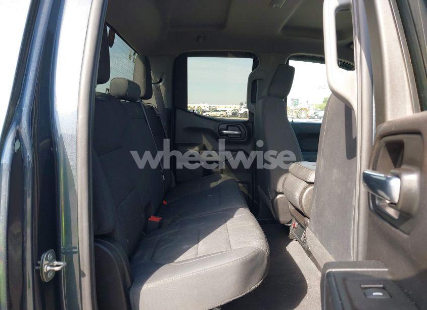 Photo 8 of 2020 Chevrolet Silverado 1500 2WD DOUBLE CAB STANDARD BED CUSTOM (VIN 1GCRWBEH9LZ112585)
