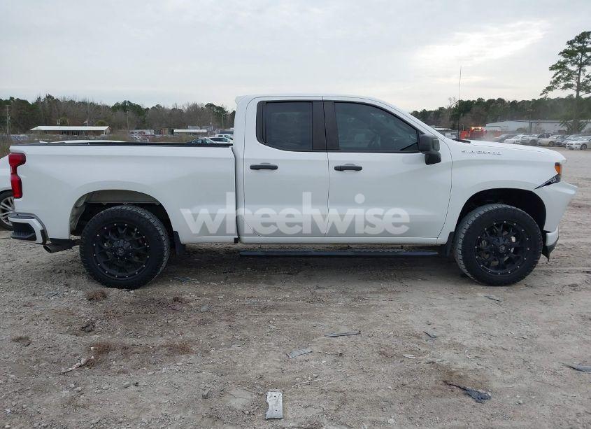 Photo 13 of 2021 Chevrolet Silverado 1500 2WD DOUBLE CAB STANDARD BED CUSTOM (VIN 1GCRWBEH9MZ107422)