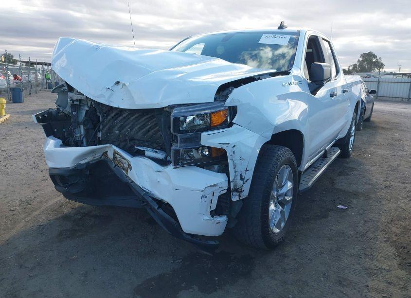 Photo 2 of 2020 Chevrolet Silverado 1500 2WD STANDARD BED CUSTOM (VIN 1GCRWBEHXLZ204143)