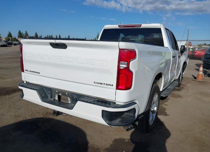 Photo 4 of 2020 Chevrolet Silverado 1500 2WD STANDARD BED CUSTOM (VIN 1GCRWBEHXLZ204143)