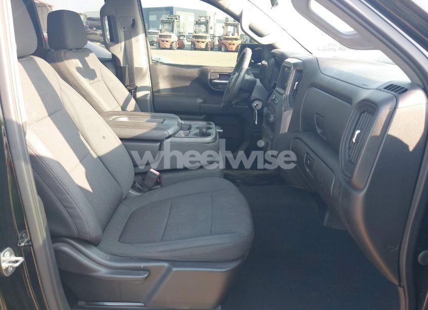 Photo 5 of 2020 Chevrolet Silverado 1500 2WD DOUBLE CAB STANDARD BED CUSTOM (VIN 1GCRWBEK1LZ356193)