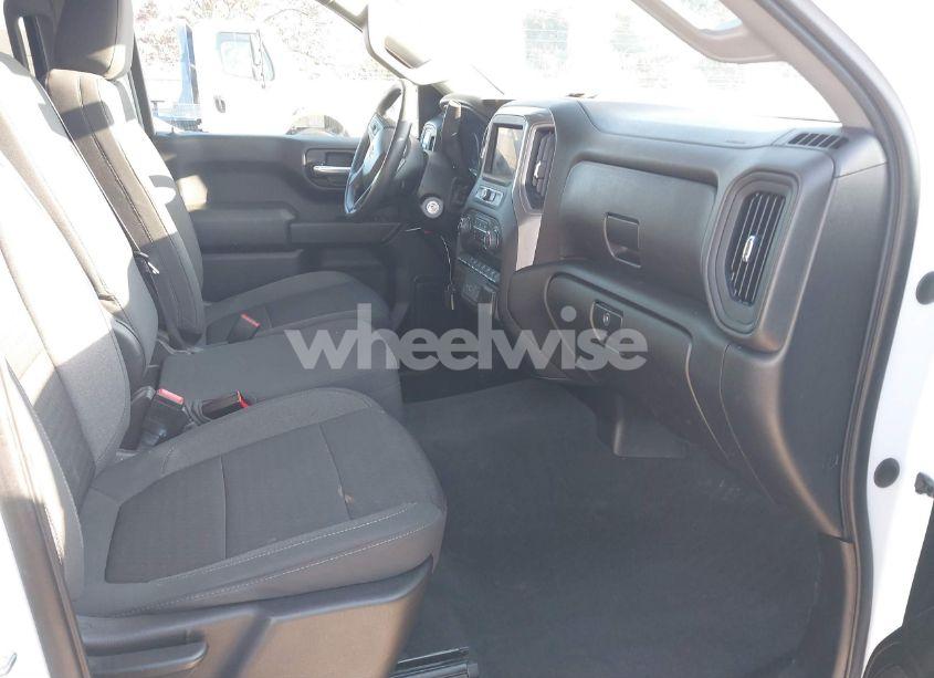 Photo 5 of 2022 Chevrolet Silverado 1500 LTD 2WD DOUBLE CAB STANDARD BED CUSTOM (VIN 1GCRWBEK4NZ195017)