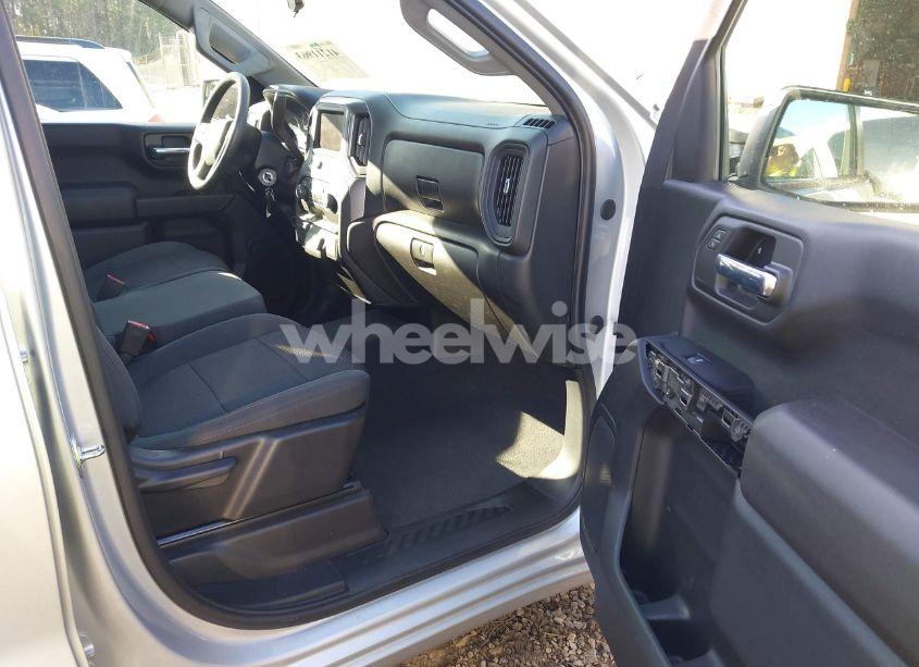 Photo 5 of 2022 Chevrolet Silverado 1500 LTD 2WD DOUBLE CAB STANDARD BED CUSTOM (VIN 1GCRWBEK5NZ205649)