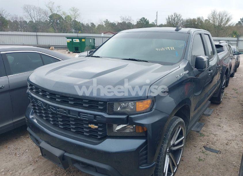 Photo 2 of 2020 Chevrolet Silverado 1500 2WD STANDARD BED CUSTOM (VIN 1GCRWBEK7LZ195137)