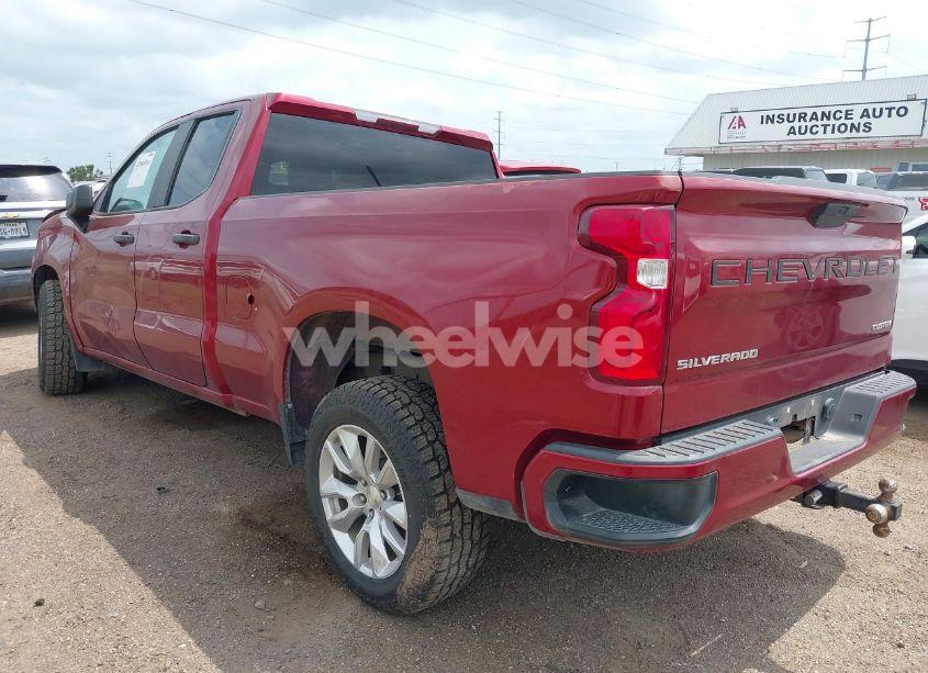 Photo 3 of 2020 Chevrolet Silverado 1500 2WD DOUBLE CAB STANDARD BED CUSTOM (VIN 1GCRWBEK8LZ194000)