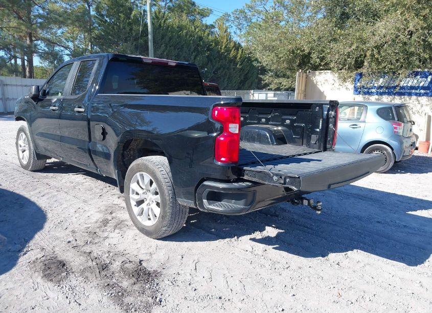 Photo 3 of 2020 Chevrolet Silverado 1500 2WD DOUBLE CAB STANDARD BED CUSTOM (VIN 1GCRWBEK8LZ215072)
