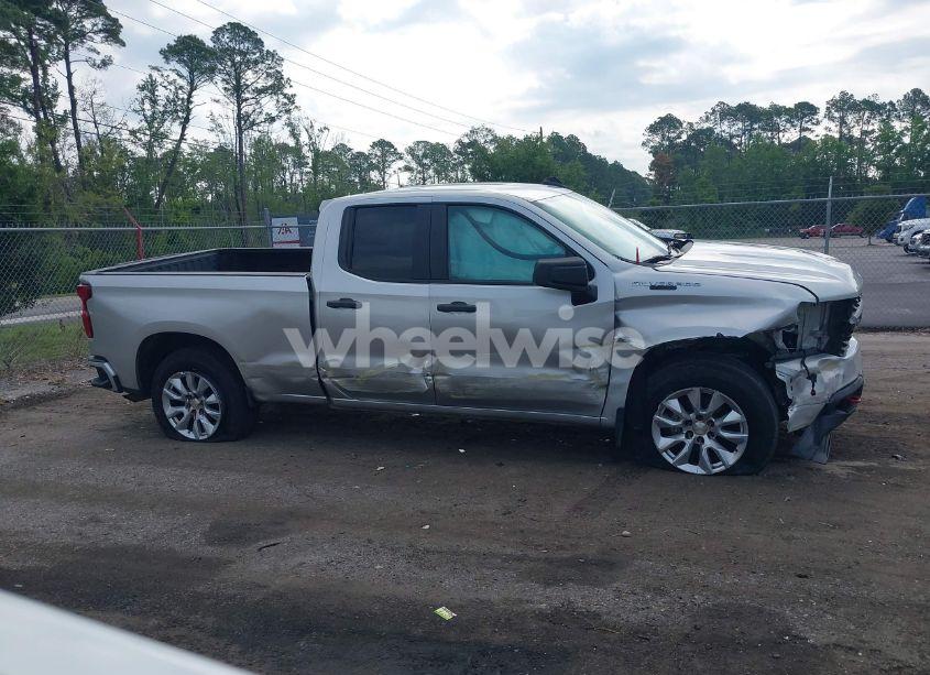 Photo 14 of 2020 Chevrolet Silverado 1500 2WD DOUBLE CAB STANDARD BED CUSTOM (VIN 1GCRWBEKXLZ339747)