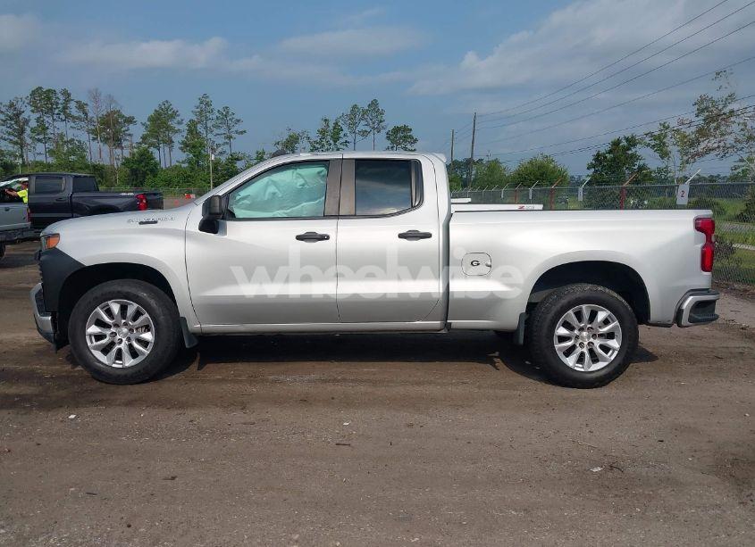 Photo 15 of 2020 Chevrolet Silverado 1500 2WD DOUBLE CAB STANDARD BED CUSTOM (VIN 1GCRWBEKXLZ339747)