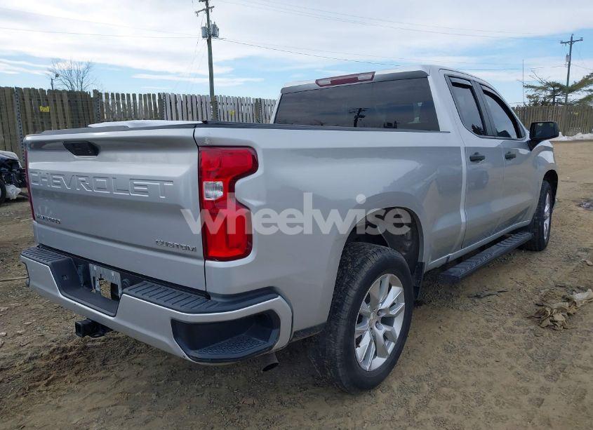 Photo 4 of 2020 Chevrolet Silverado 1500 2WD STANDARD BED CUSTOM (VIN 1GCRWBEKXLZ375096)