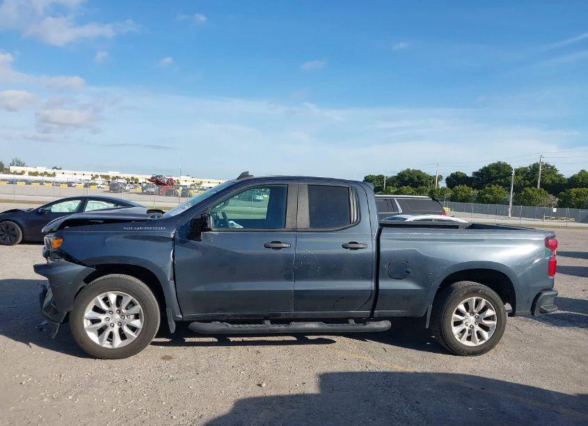 Photo 14 of 2021 Chevrolet Silverado 1500 2WD STANDARD BED CUSTOM (VIN 1GCRWBEKXMZ111202)