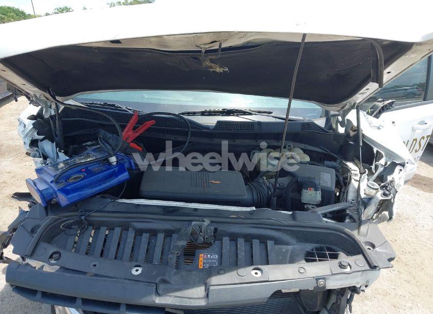 Photo 10 of 2019 Chevrolet Silverado 1500 LT (VIN 1GCRWCED1KZ176699)