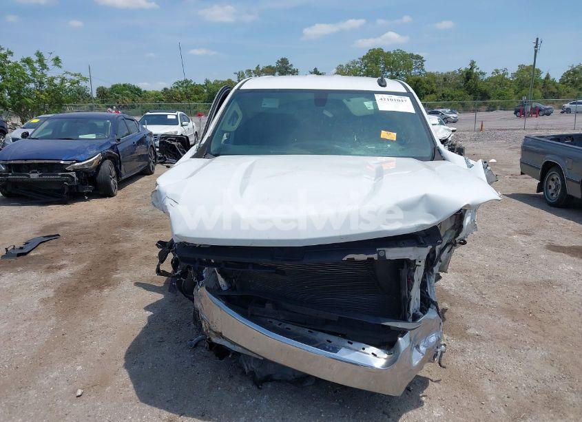 Photo 12 of 2019 Chevrolet Silverado 1500 LT (VIN 1GCRWCED1KZ176699)