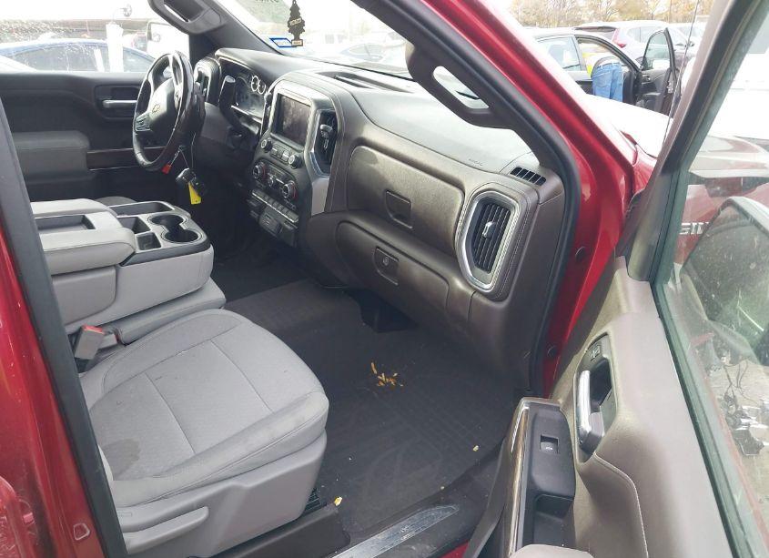 Photo 5 of 2019 Chevrolet Silverado 1500 LT (VIN 1GCRWCED3KZ326215)