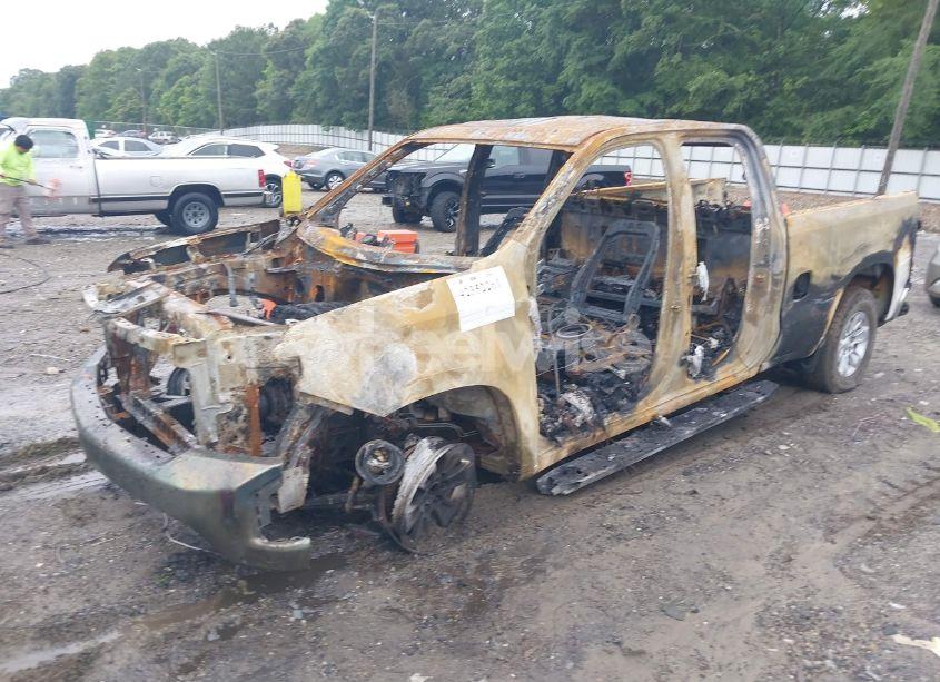 Photo 2 of 2019 Chevrolet Silverado 1500 LT (VIN 1GCRWCED6KZ177962)