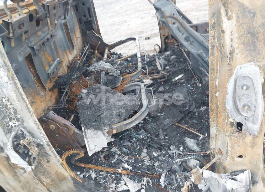 Photo 8 of 2019 Chevrolet Silverado 1500 LT (VIN 1GCRWCED6KZ177962)