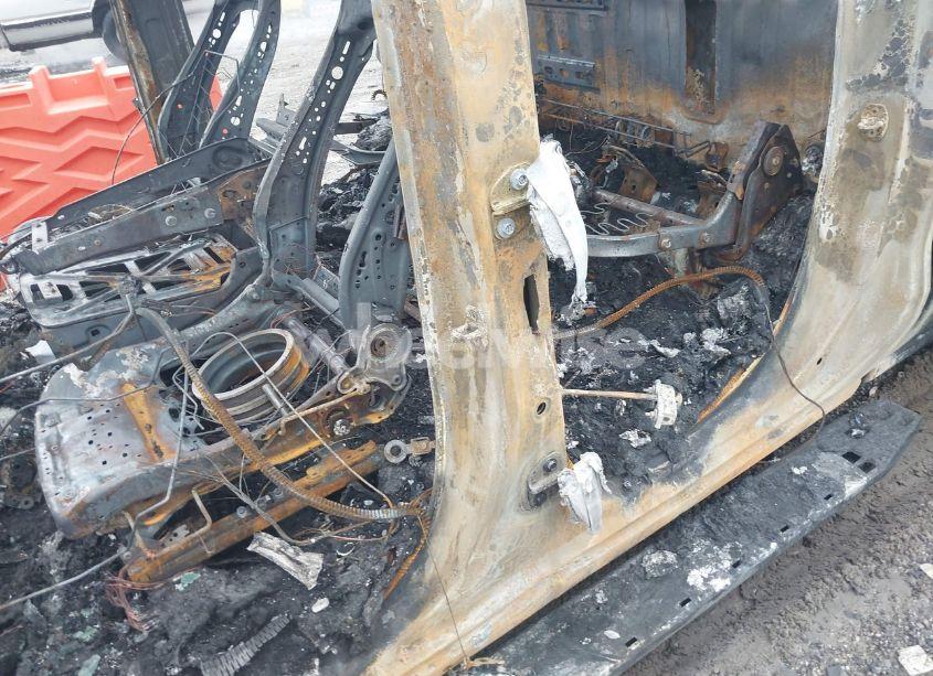 Photo 9 of 2019 Chevrolet Silverado 1500 LT (VIN 1GCRWCED6KZ177962)