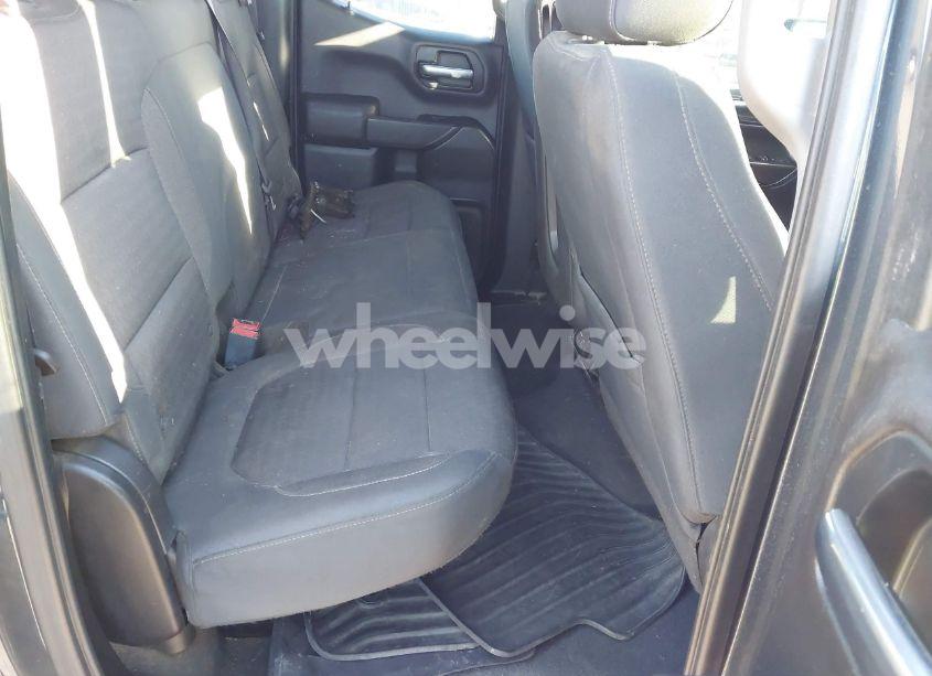 Photo 8 of 2019 Chevrolet Silverado 1500 LT (VIN 1GCRWCED7KZ293042)