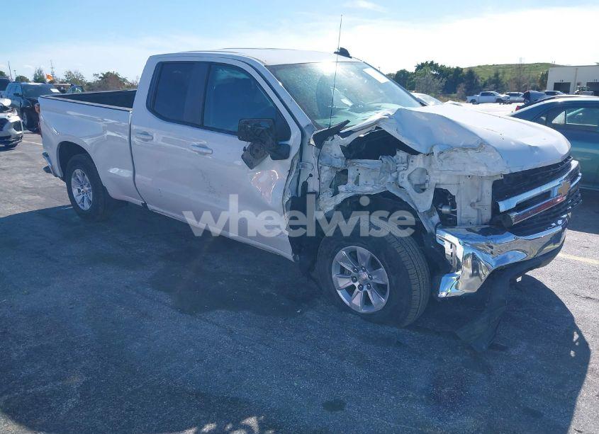 2019 Chevrolet Silverado 1500 LT (VIN 1GCRWCED7KZ317193) main photo