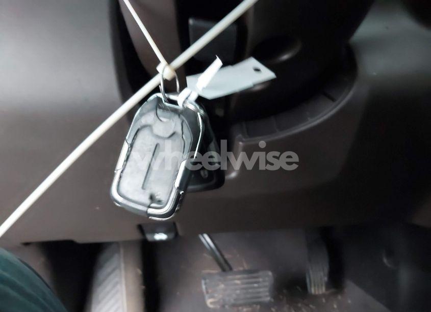 Photo 11 of 2019 Chevrolet Silverado 1500 LT (VIN 1GCRWCED8KZ367987)