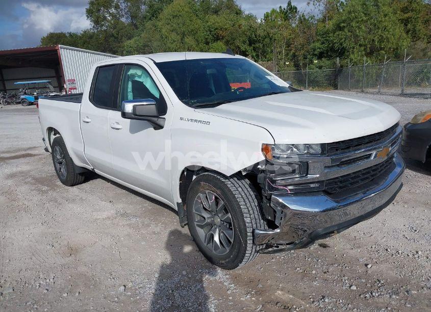 2020 Chevrolet Silverado 1500 2WD STANDARD BED LT (VIN 1GCRWCED8LZ159240) main photo