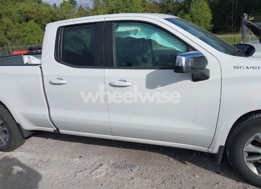 Photo 13 of 2020 Chevrolet Silverado 1500 2WD STANDARD BED LT (VIN 1GCRWCED8LZ159240)