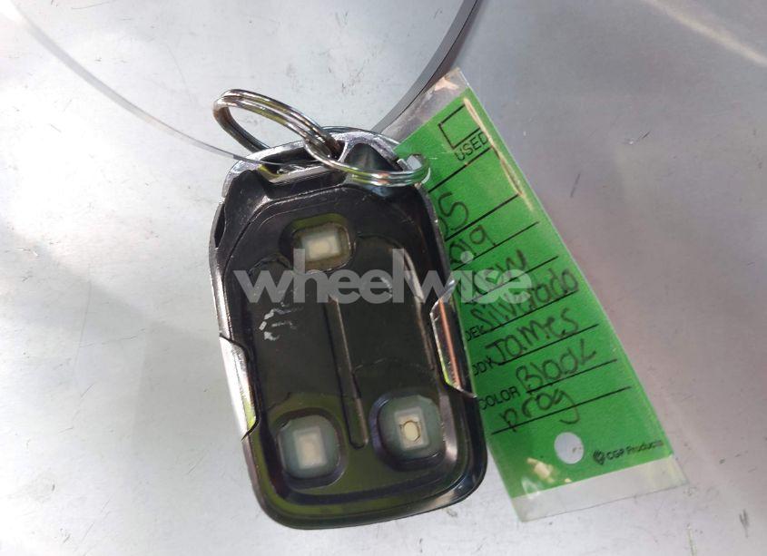 Photo 11 of 2019 Chevrolet Silverado 1500 LT (VIN 1GCRWCED9KZ328096)