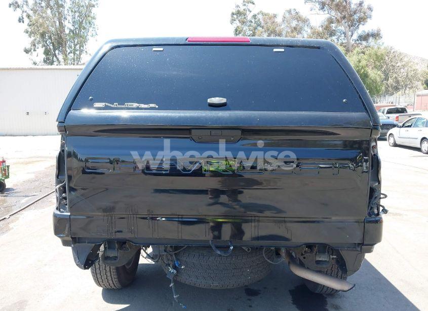 Photo 16 of 2019 Chevrolet Silverado 1500 LT (VIN 1GCRWCED9KZ328096)