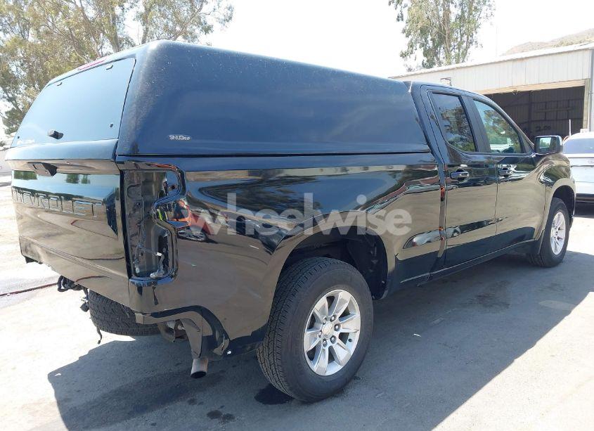 Photo 4 of 2019 Chevrolet Silverado 1500 LT (VIN 1GCRWCED9KZ328096)