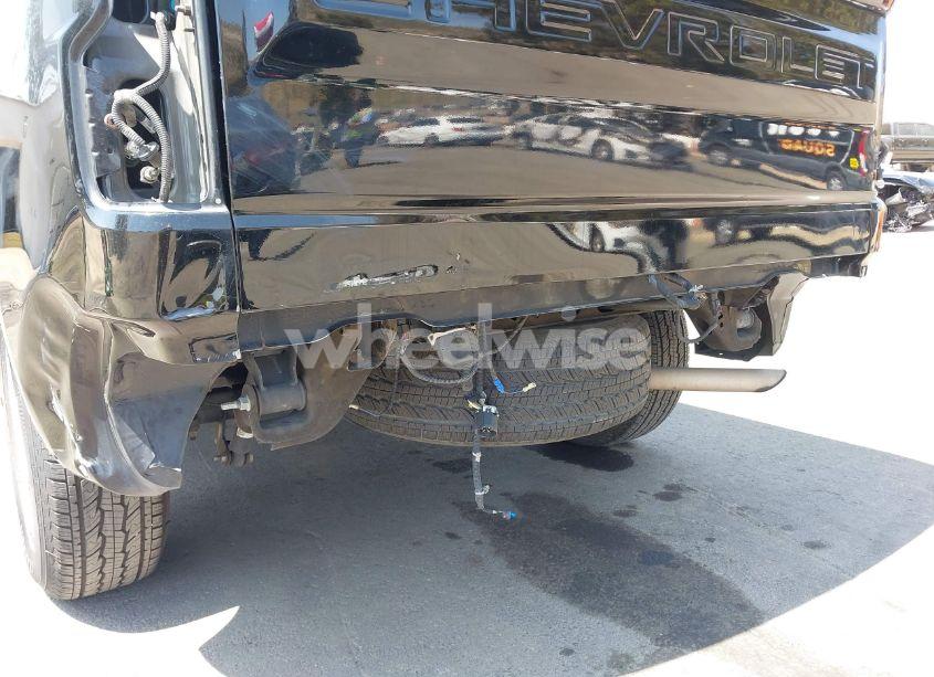 Photo 6 of 2019 Chevrolet Silverado 1500 LT (VIN 1GCRWCED9KZ328096)