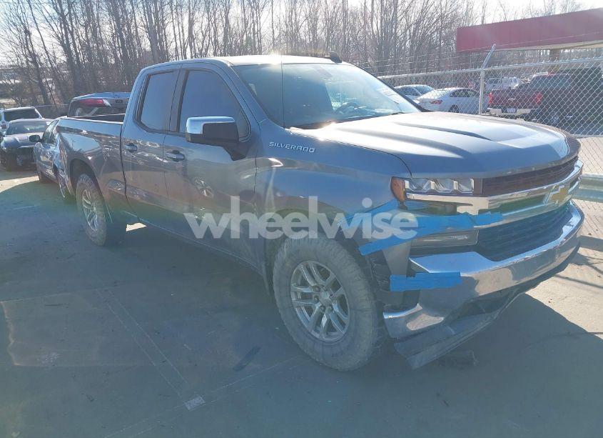 2019 Chevrolet Silverado 1500 LT (VIN 1GCRWCEDXKZ348471) main photo