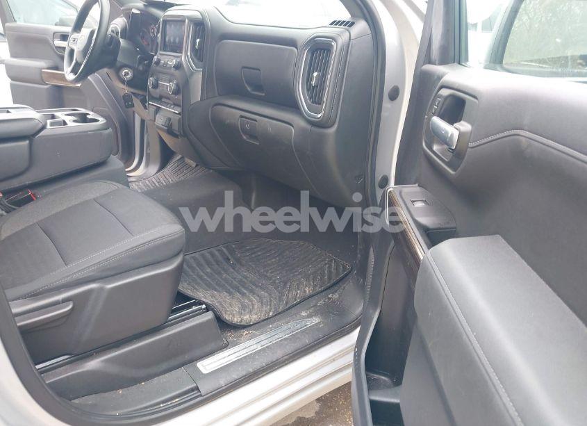 Photo 5 of 2020 Chevrolet Silverado 1500 2WD DOUBLE CAB STANDARD BED LT (VIN 1GCRWCEK4LZ265652)