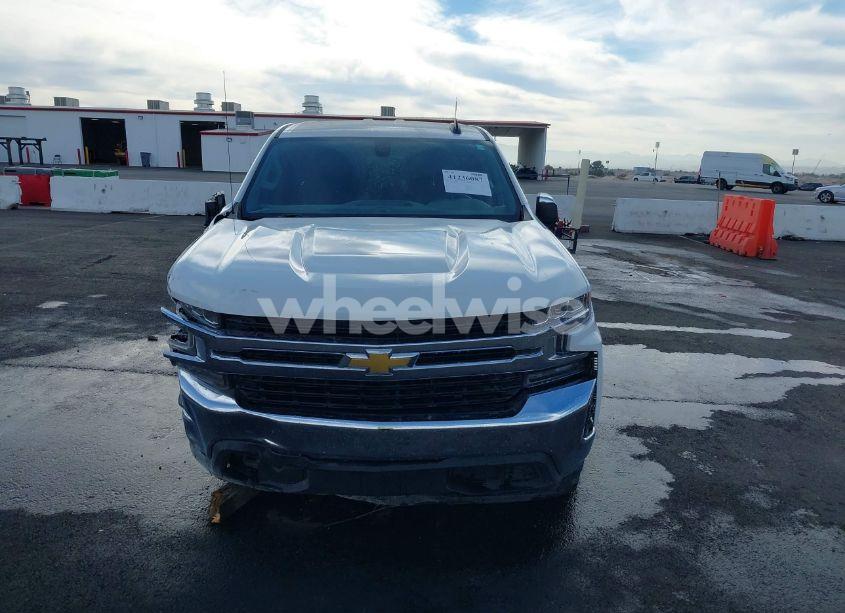 Photo 12 of 2019 Chevrolet Silverado 1500 LT (VIN 1GCRWCEK5KZ239222)