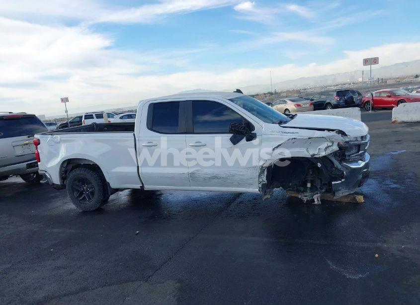 Photo 13 of 2019 Chevrolet Silverado 1500 LT (VIN 1GCRWCEK5KZ239222)