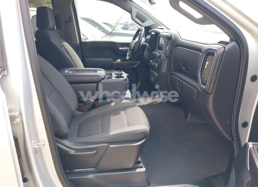 Photo 5 of 2019 Chevrolet Silverado 1500 LT (VIN 1GCRWCEK8KZ314897)