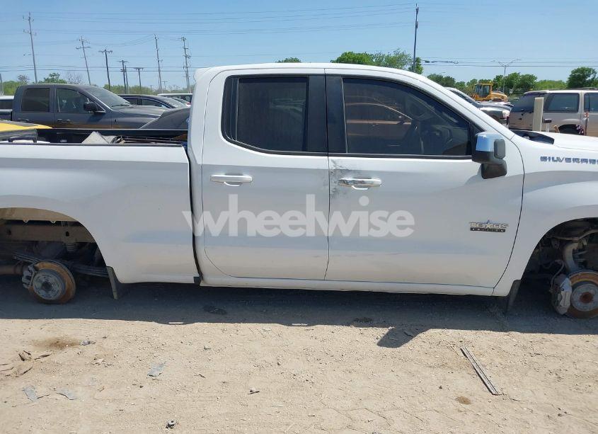 Photo 12 of 2021 Chevrolet Silverado 1500 2WD DOUBLE CAB STANDARD BED LT (VIN 1GCRWCEK9MZ372164)