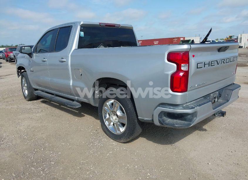 Photo 3 of 2020 Chevrolet Silverado 1500 2WD DOUBLE CAB STANDARD BED RST (VIN 1GCRWDEK5LZ134509)