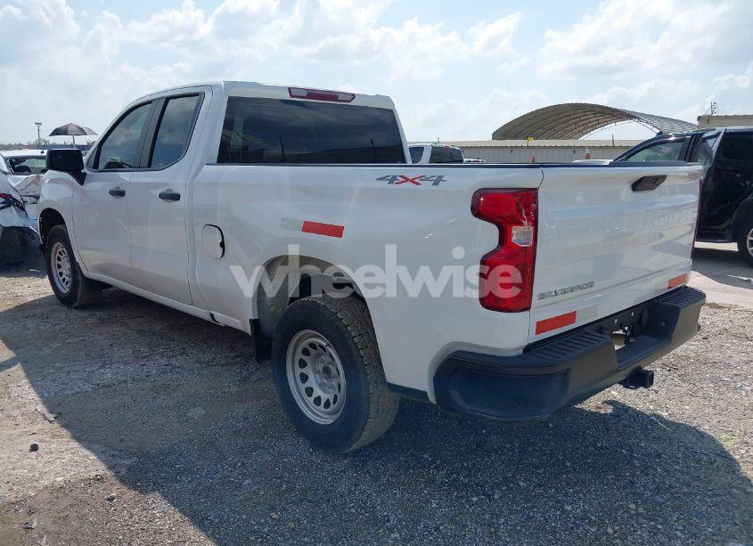 Photo 3 of 2022 Chevrolet Silverado 1500 LTD 4WD DOUBLE CAB STANDARD BED WT (VIN 1GCRYAED2NZ174673)