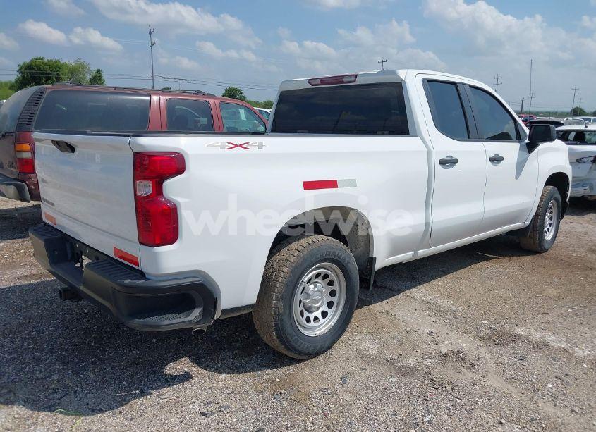 Photo 4 of 2022 Chevrolet Silverado 1500 LTD 4WD DOUBLE CAB STANDARD BED WT (VIN 1GCRYAED2NZ174673)
