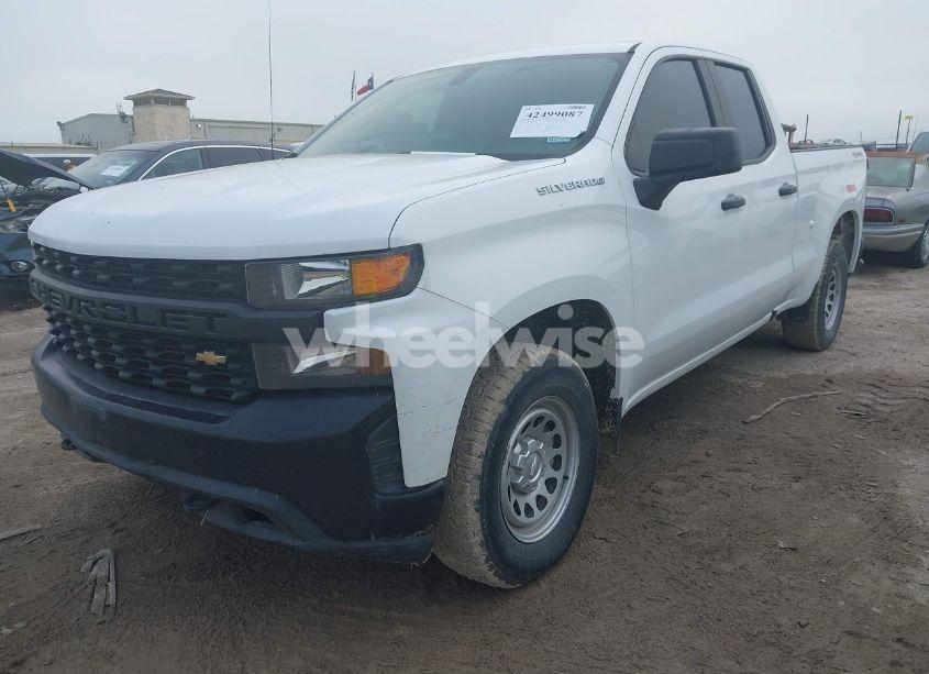 Photo 2 of 2022 Chevrolet Silverado 1500 LTD 4WD DOUBLE CAB STANDARD BED WT (VIN 1GCRYAED3NZ174438)