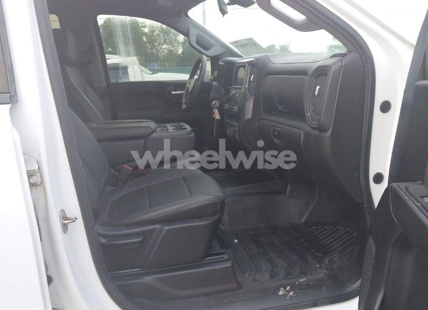 Photo 5 of 2022 Chevrolet Silverado 1500 LTD 4WD DOUBLE CAB STANDARD BED WT (VIN 1GCRYAED3NZ174438)