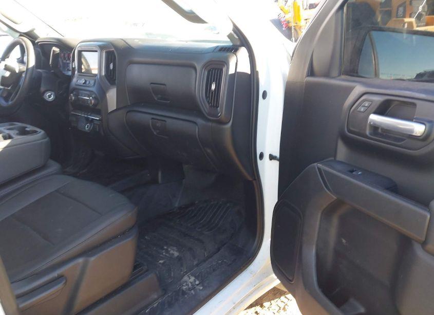 Photo 5 of 2019 Chevrolet Silverado 1500 WORK TRUCK (VIN 1GCRYAEF0KZ259735)