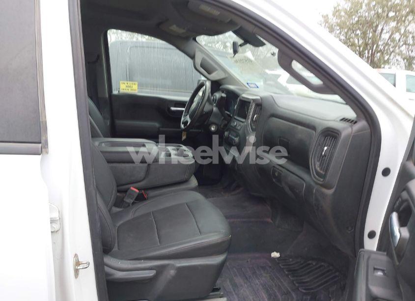 Photo 5 of 2020 Chevrolet Silverado 1500 4WD DOUBLE CAB STANDARD BED WT (VIN 1GCRYAEF0LZ179062)